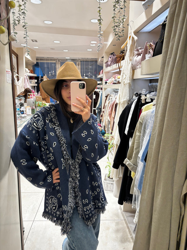 Cardigan Loop
